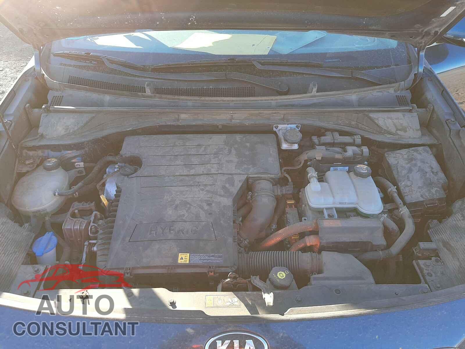 KIA NIRO 2017 - KNDCE3LC0H5053866