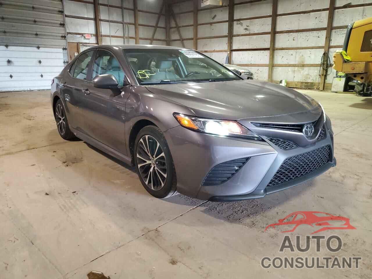 TOYOTA CAMRY 2020 - 4T1G11AK1LU341580