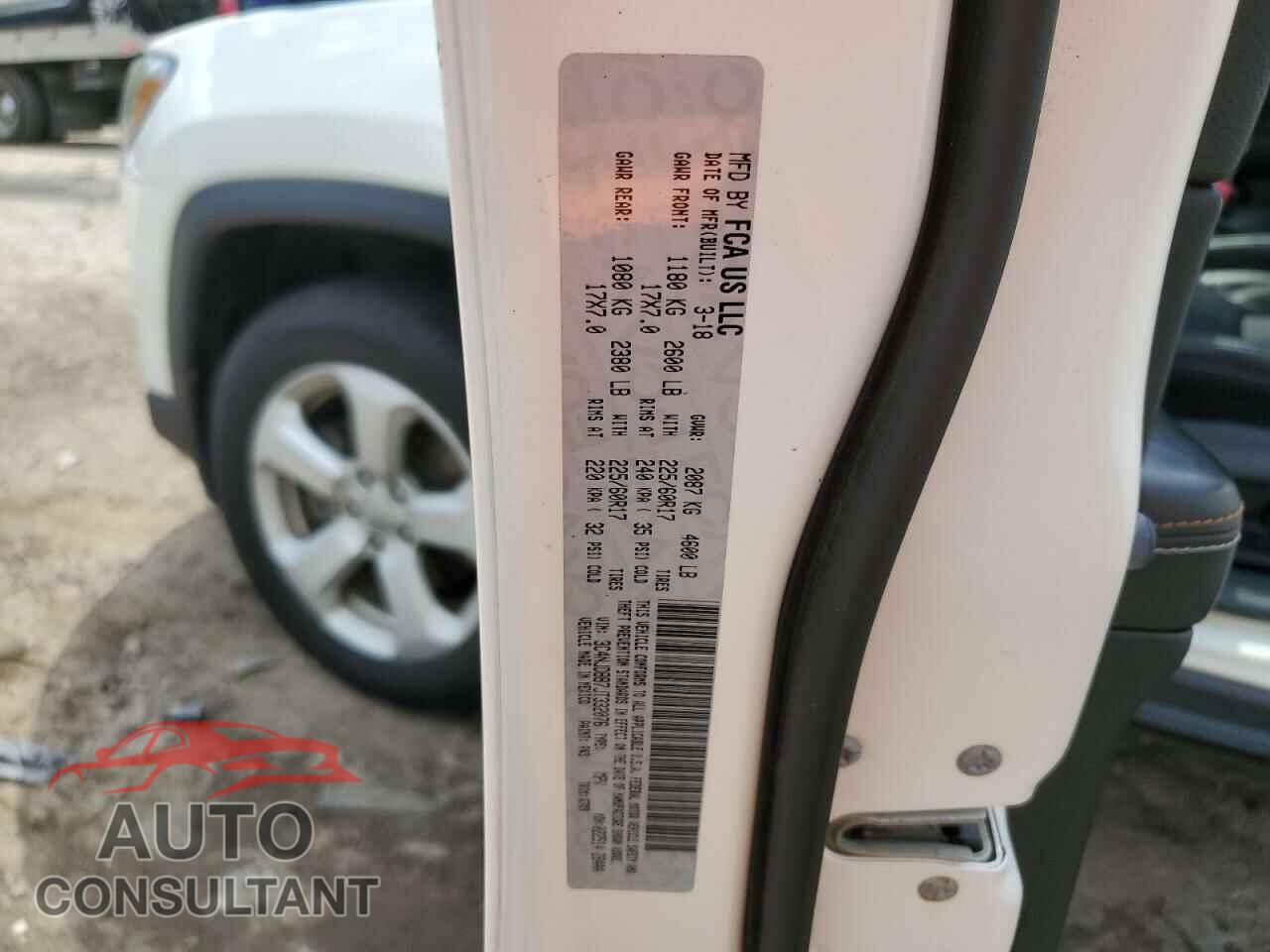 JEEP COMPASS 2018 - 3C4NJDBB7JT332076