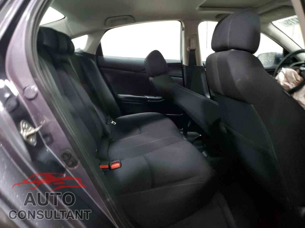 HONDA CIVIC 2017 - 19XFC2F77HE059017