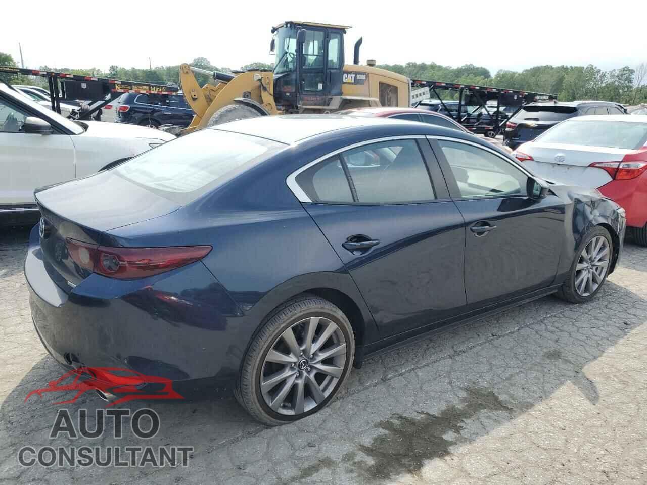 MAZDA 3 2021 - JM1BPABL3M1315831