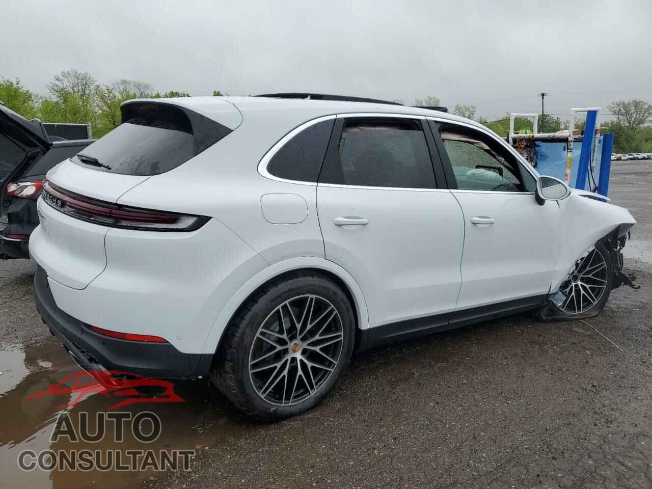 PORSCHE CAYENNE 2025 - WP1AA2AY5SDA04573
