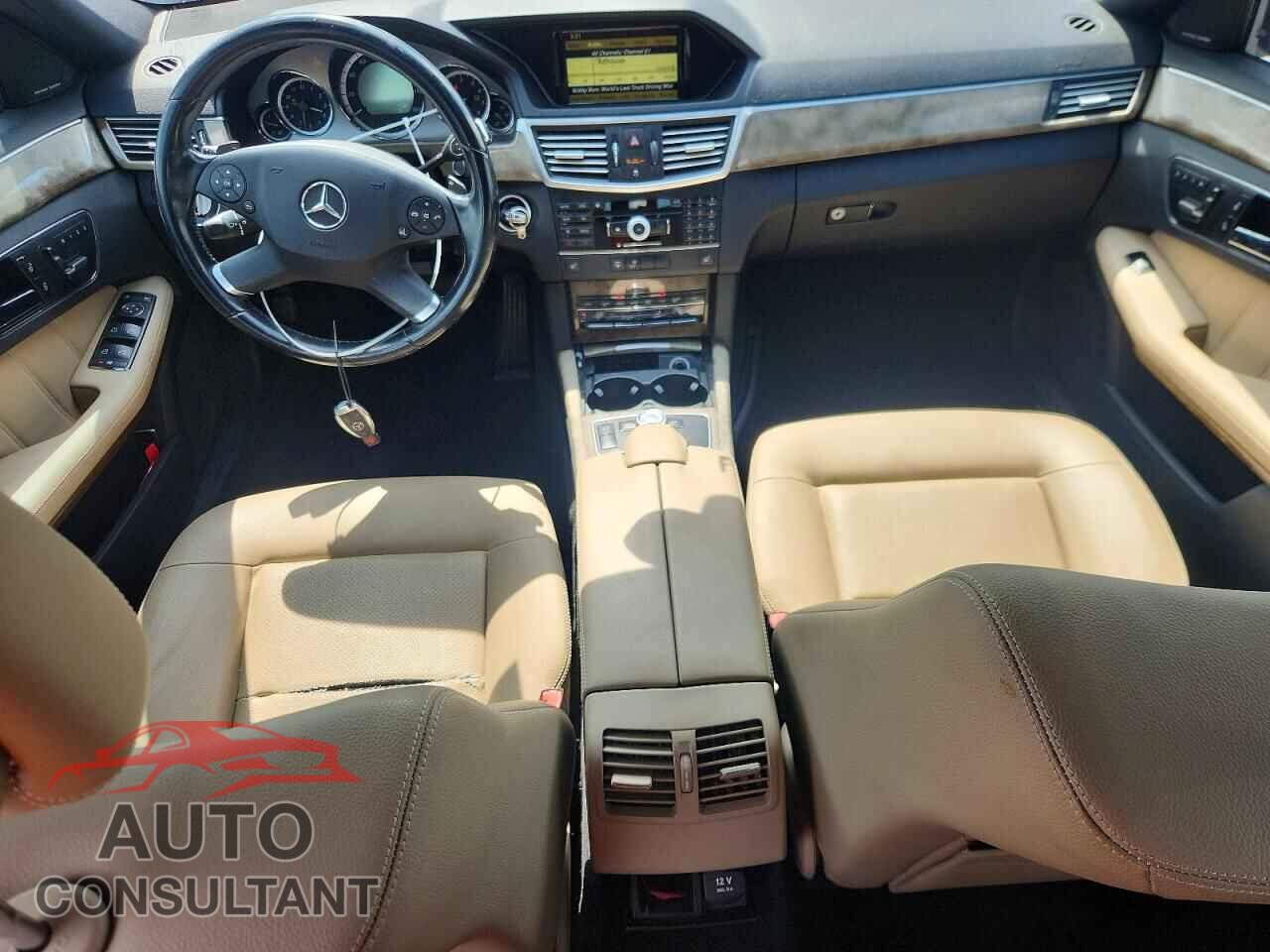 MERCEDES-BENZ E-CLASS 2010 - WDDHF5GB1AA215605