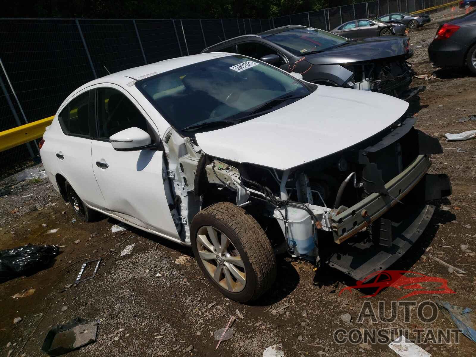 NISSAN VERSA 2016 - 3N1CN7AP5GL889073