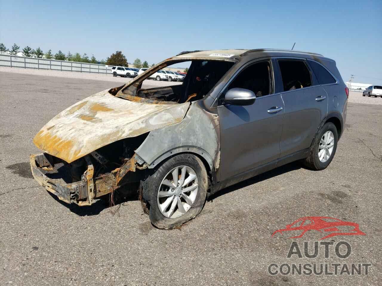 KIA SORENTO 2018 - 5XYPG4A53JG393385