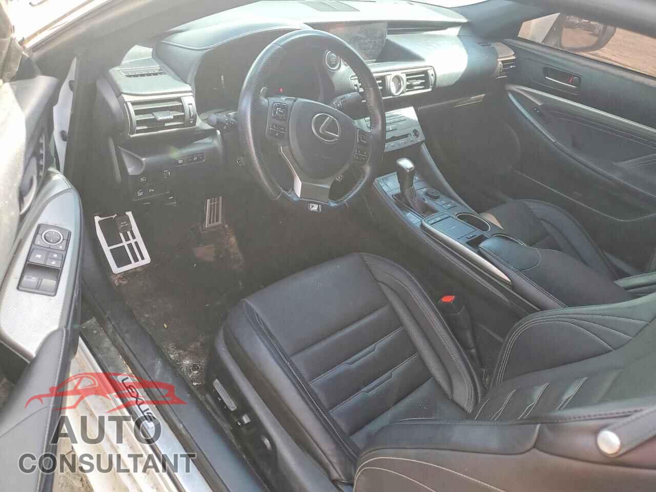 LEXUS RC300 2018 - JTHS85BC3J5004343