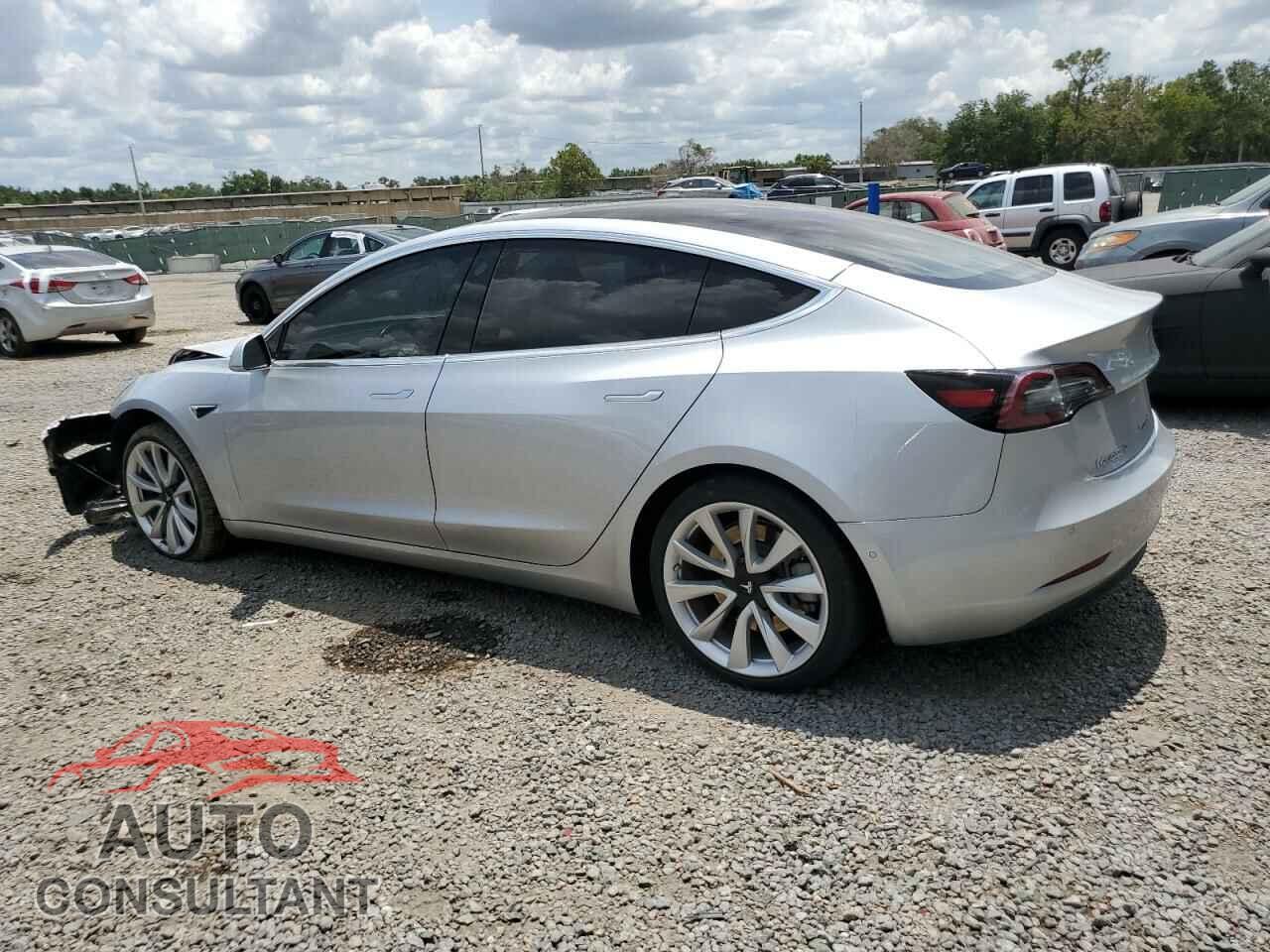 TESLA MODEL 3 2018 - 5YJ3E1EA9JF048556