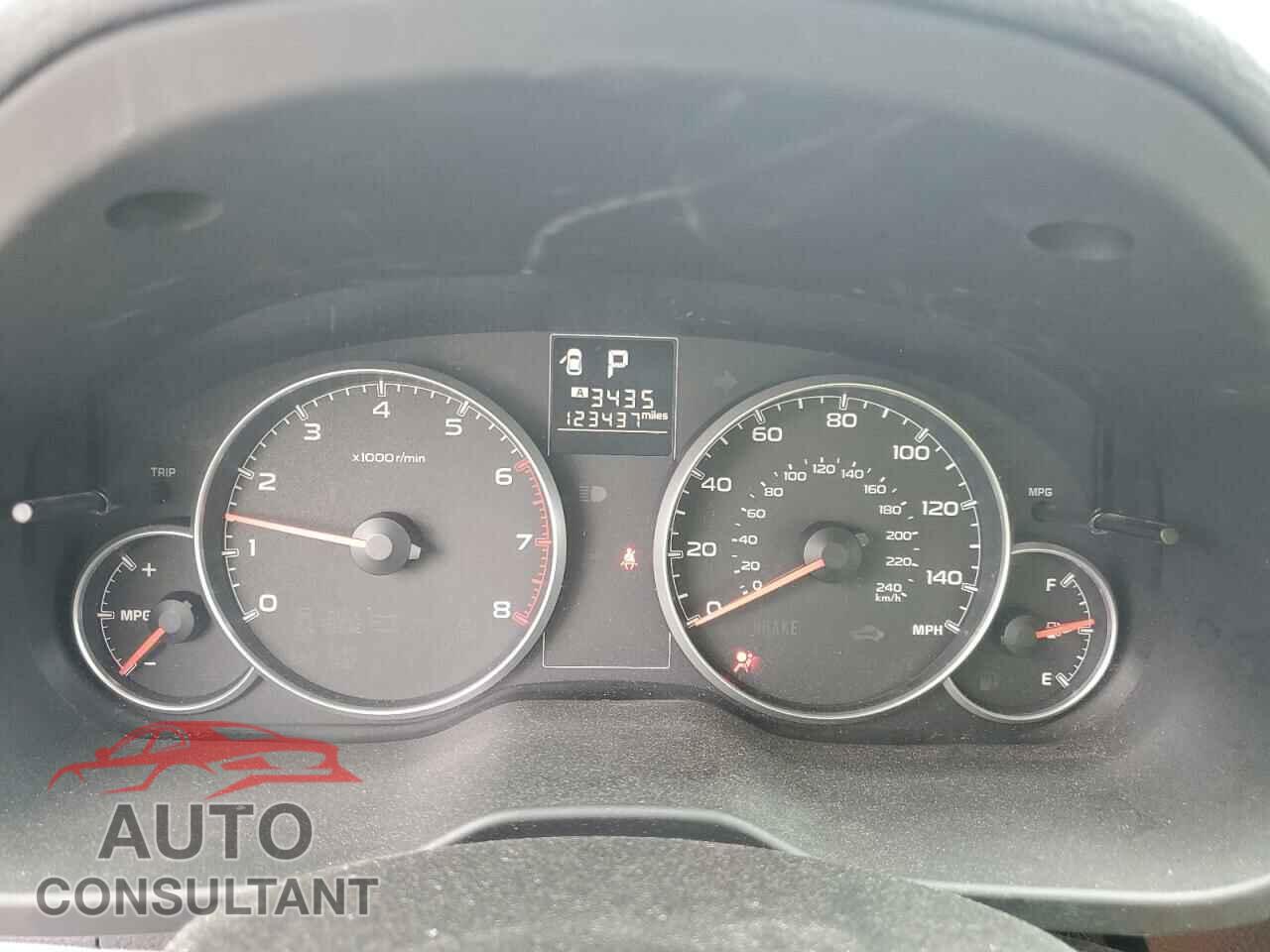 SUBARU OUTBACK 2014 - 4S4BRCACXE3318105