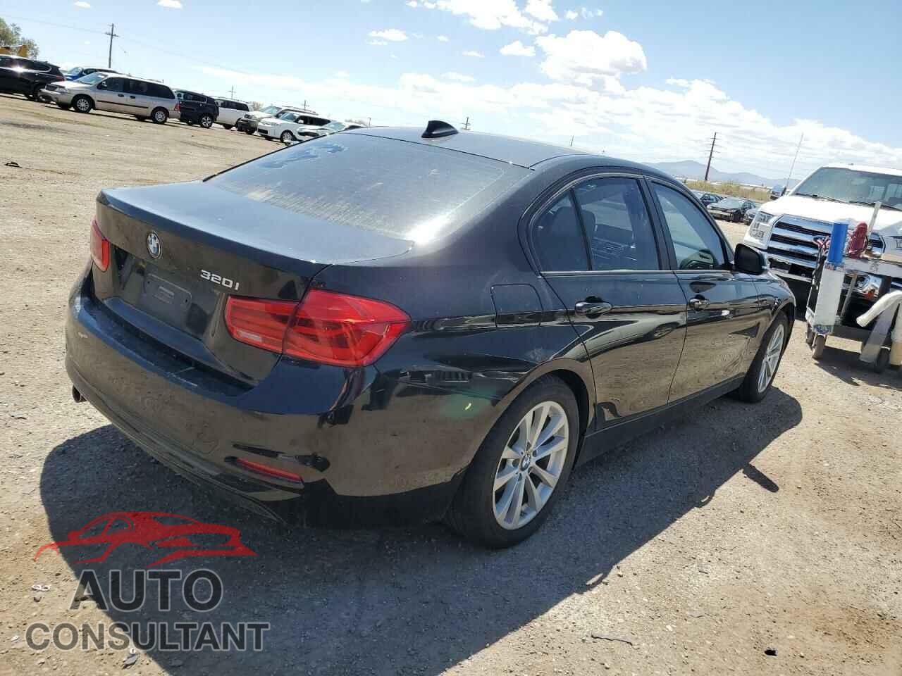 BMW 3 SERIES 2016 - WBA8E1G52GNU11860