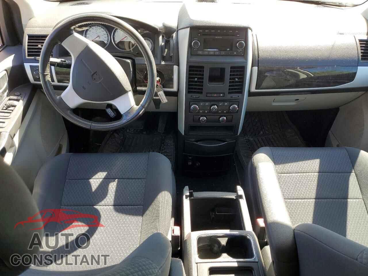 DODGE CARAVAN 2010 - 2D4RN4DE2AR257970
