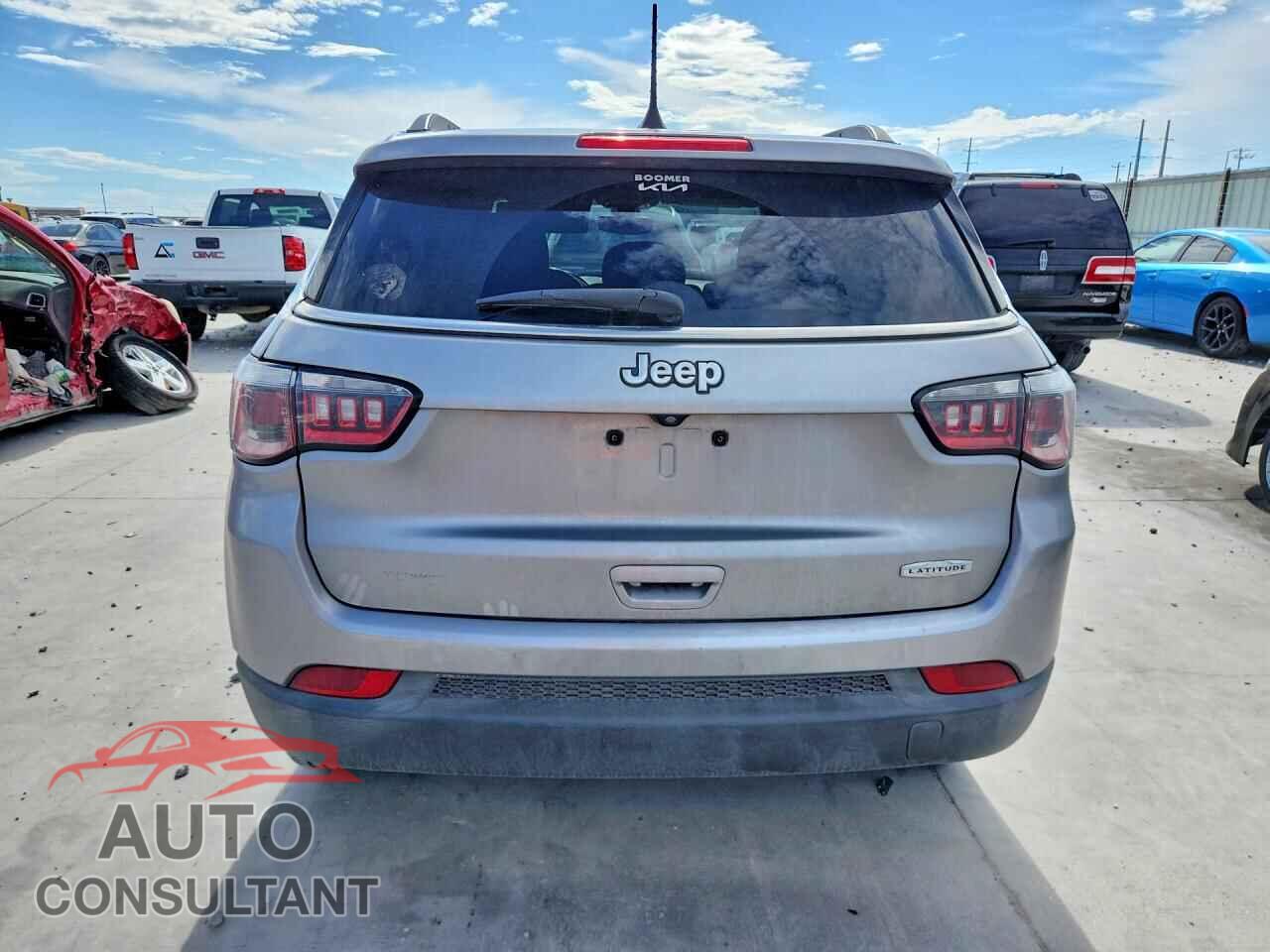 JEEP COMPASS 2017 - 3C4NJCBB9HT632903