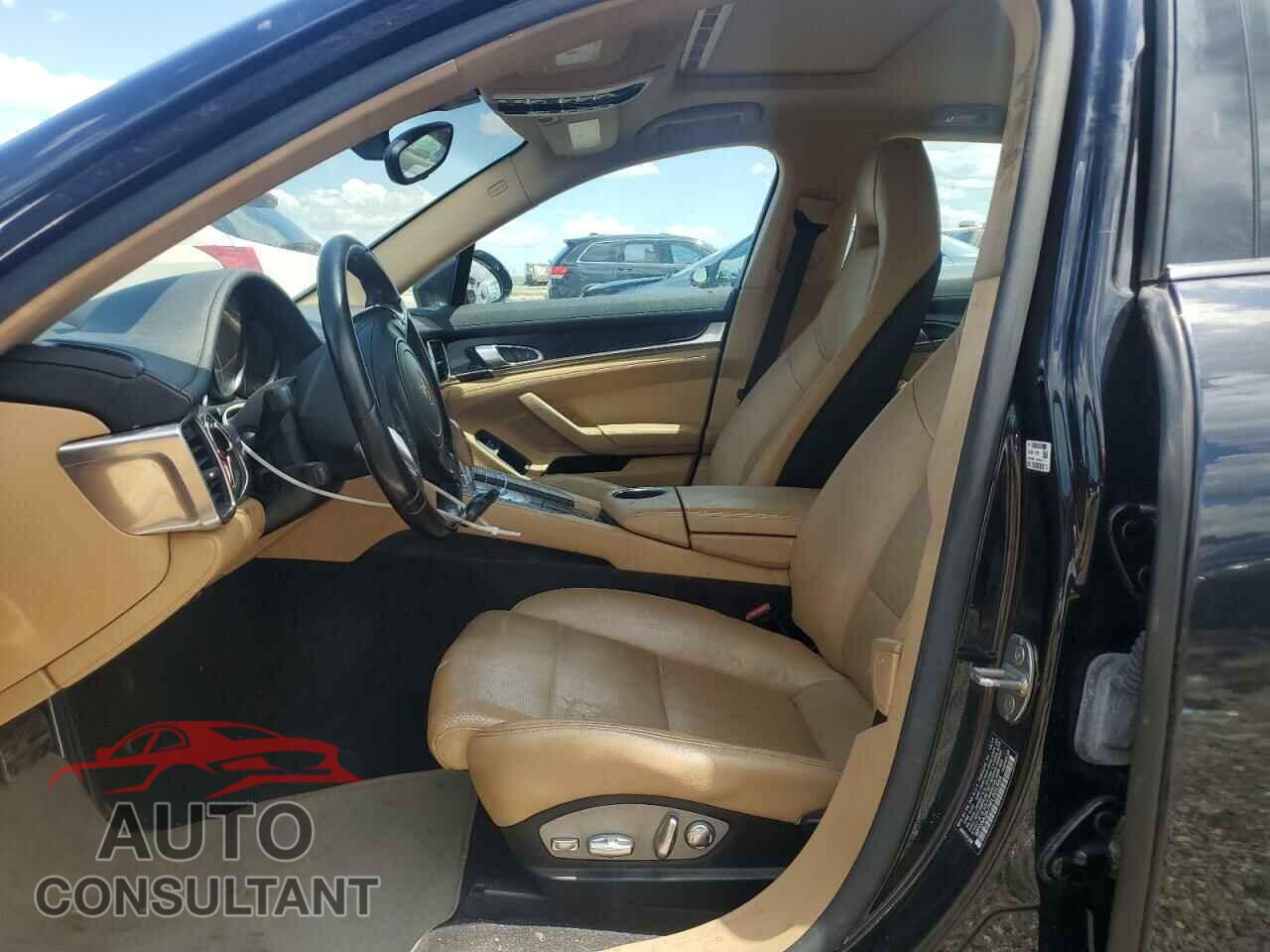 PORSCHE PANAMERA 2015 - WP0AA2A75FL001564
