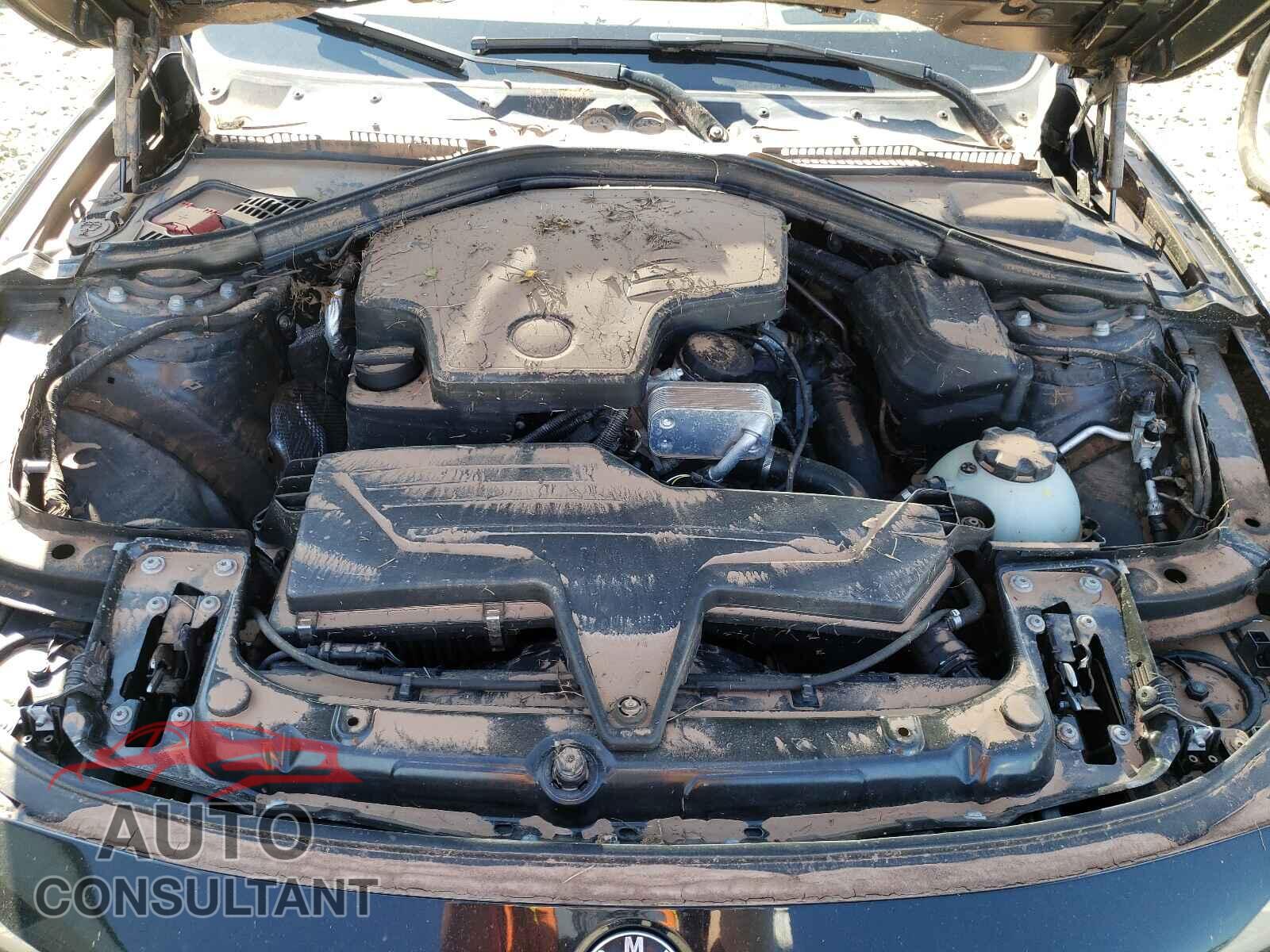 BMW 3 SERIES 2016 - WBA8E3G50GNU01520