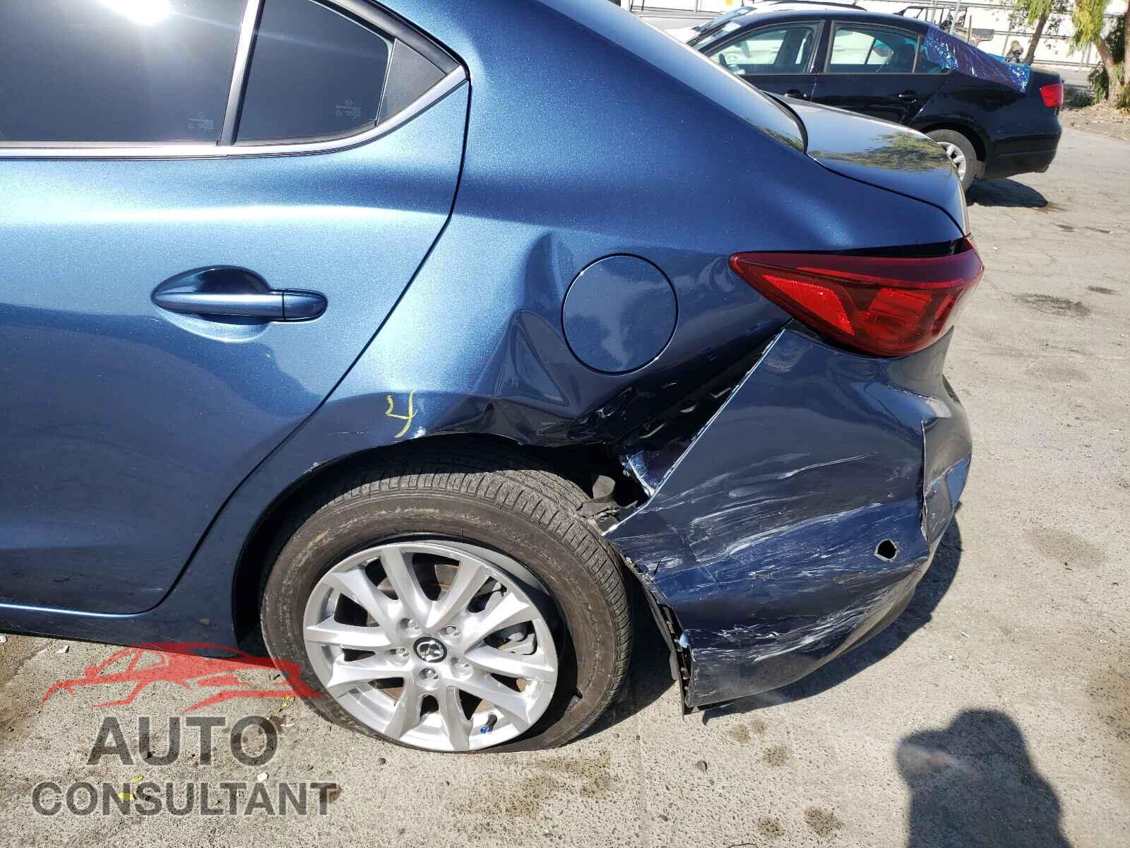 MAZDA 3 2017 - 3MZBN1U75HM107719