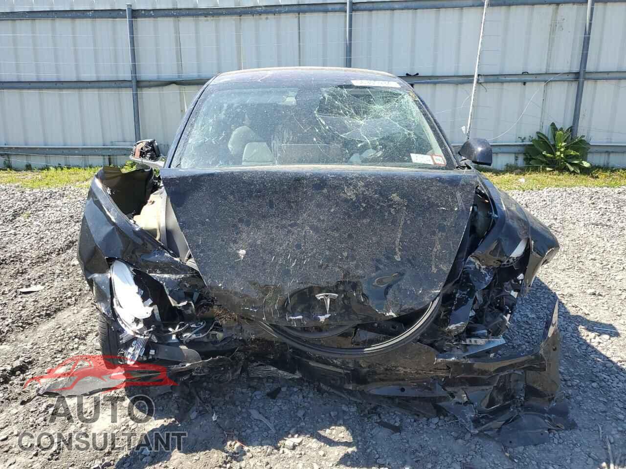 TESLA MODEL 3 2018 - 5YJ3E1EB9JF054088