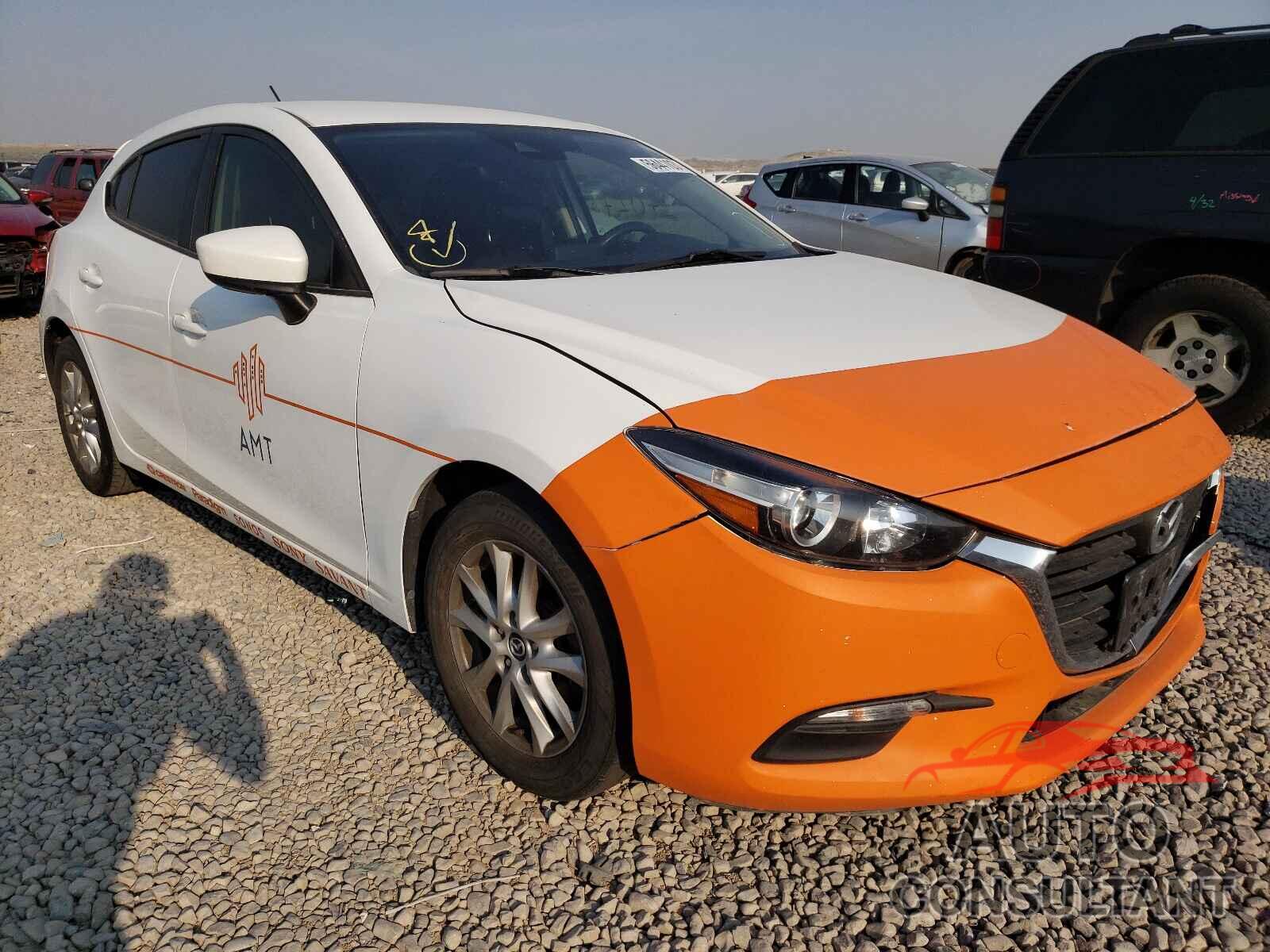 MAZDA 3 2018 - 3MZBN1K74JM217797