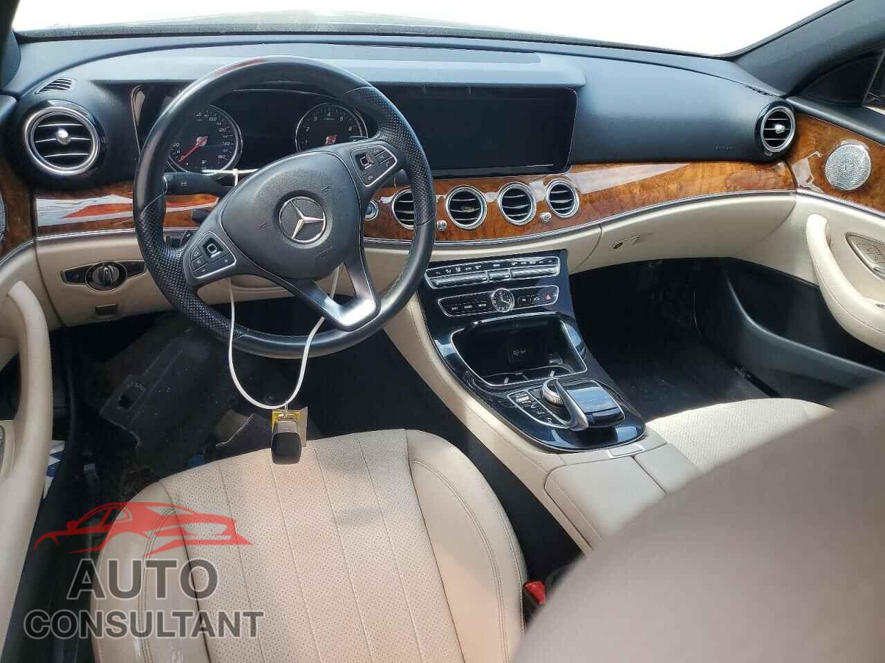 MERCEDES-BENZ E-CLASS 2017 - WDDZF4KB8HA015031