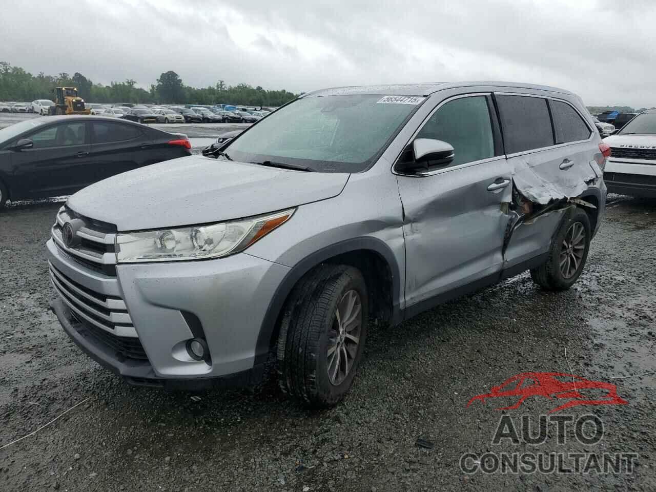 TOYOTA HIGHLANDER 2019 - 5TDKZRFHXKS552573