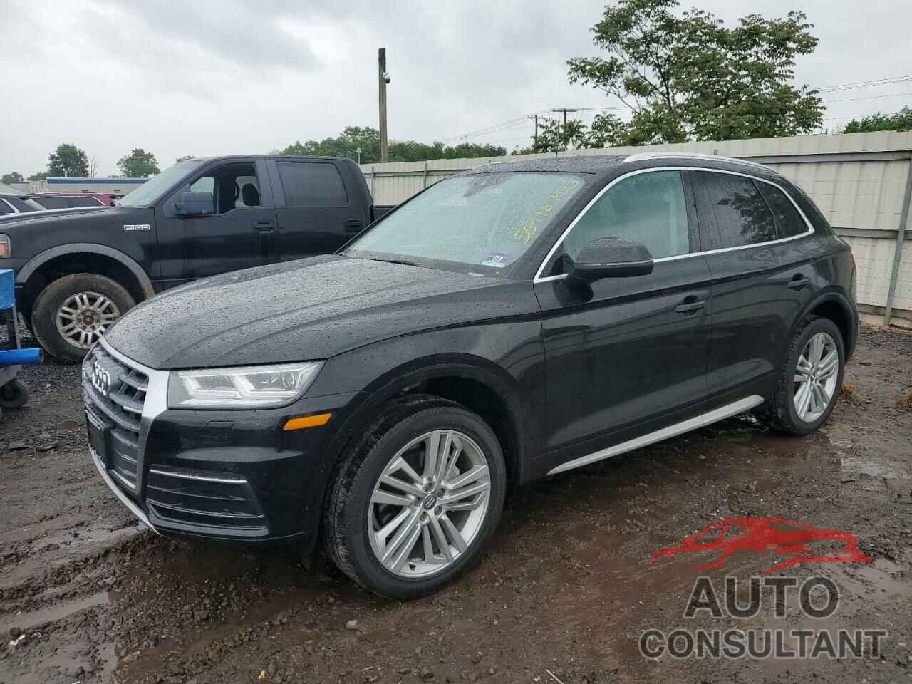 AUDI Q5 2018 - WA1BNAFY3J2236395
