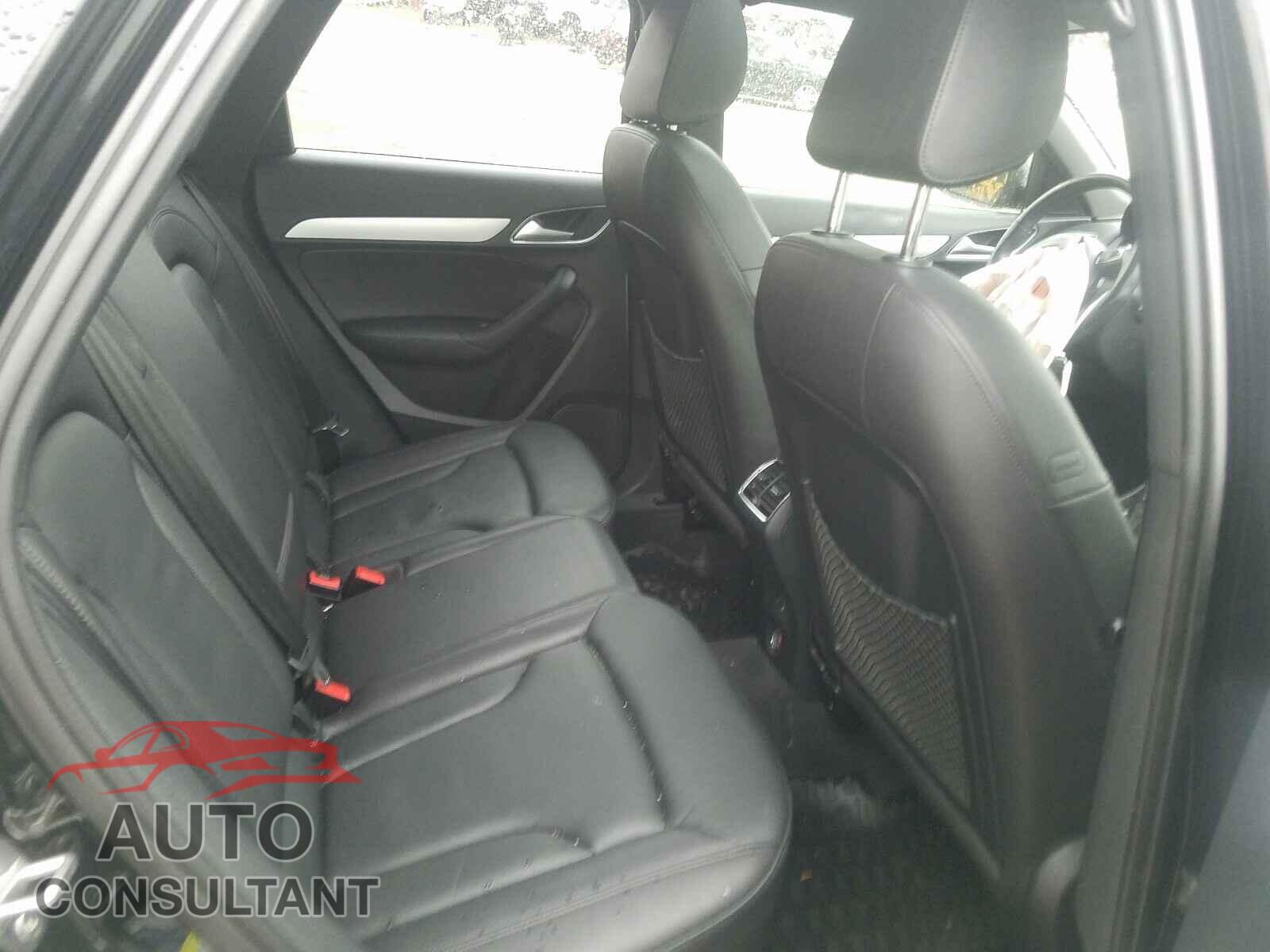 AUDI Q3 2017 - WA1ECCFS1HR006480