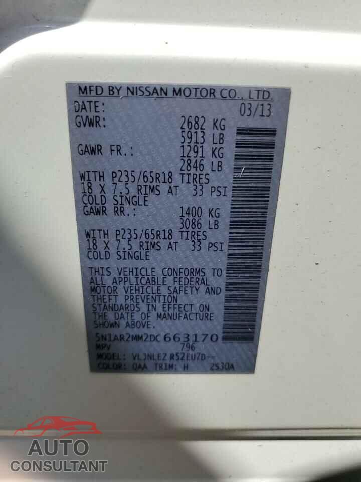 NISSAN PATHFINDER 2013 - 5N1AR2MM2DC663170