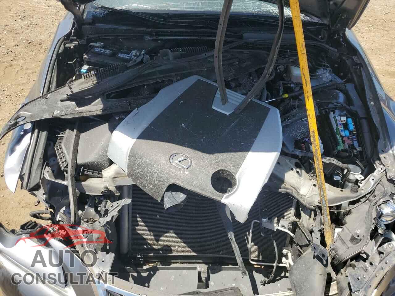 LEXUS IS 2014 - JTHBE1D23E5011935