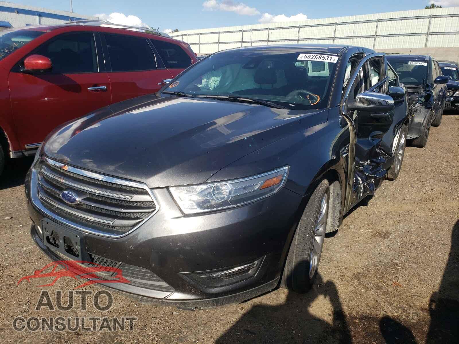 FORD TAURUS 2019 - 1FAHP2F84KG118317