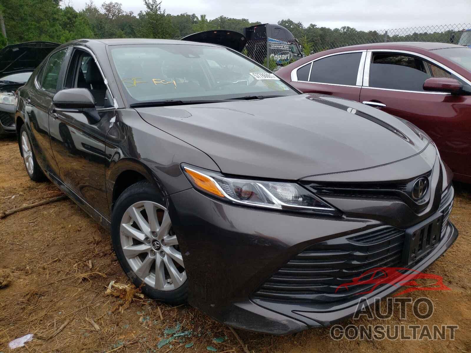 TOYOTA CAMRY 2019 - 4T1B11HKXKU753608