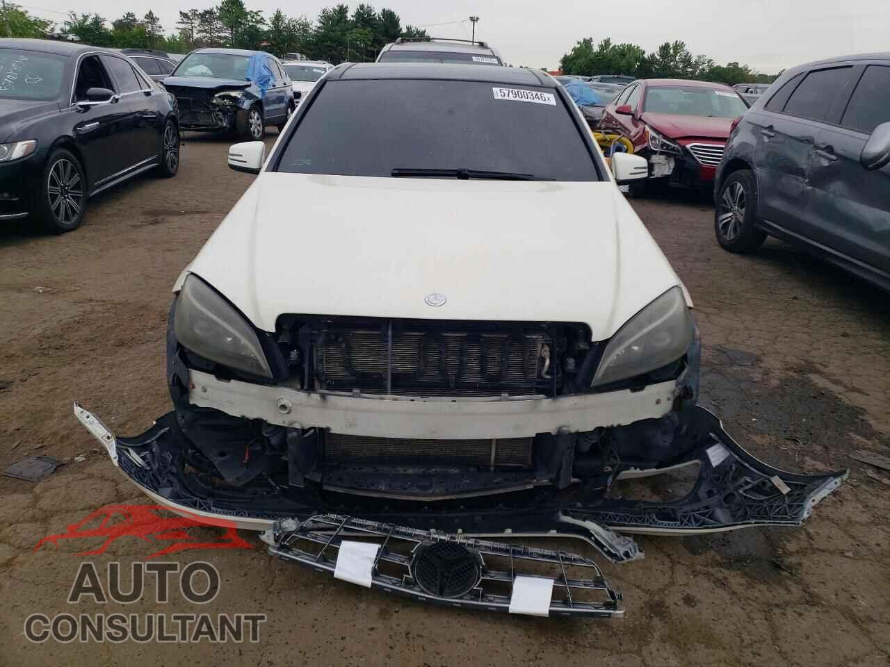MERCEDES-BENZ C-CLASS 2011 - WDDGF8BB3BR133589