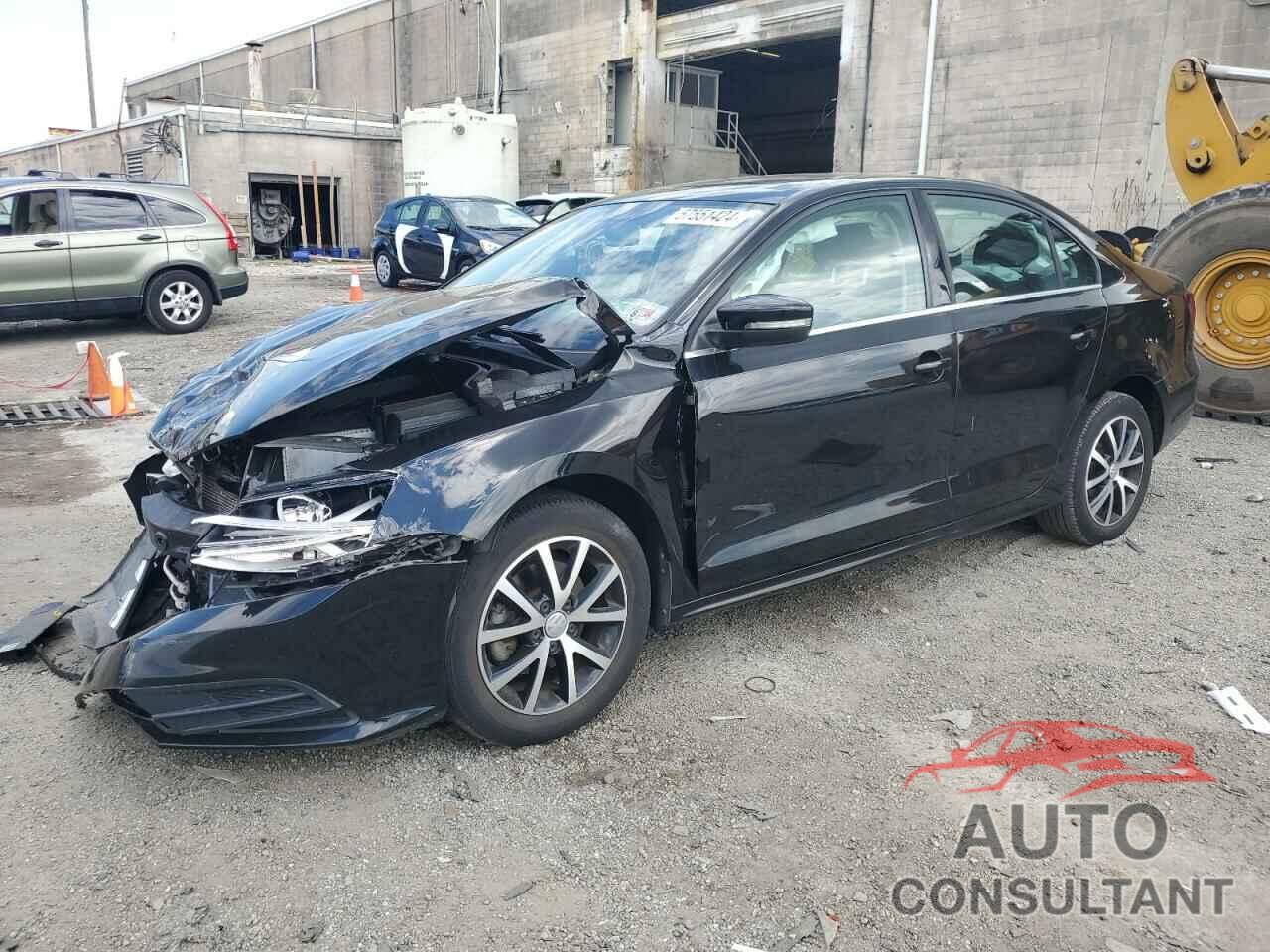 VOLKSWAGEN JETTA 2018 - 3VWDB7AJ1JM241878