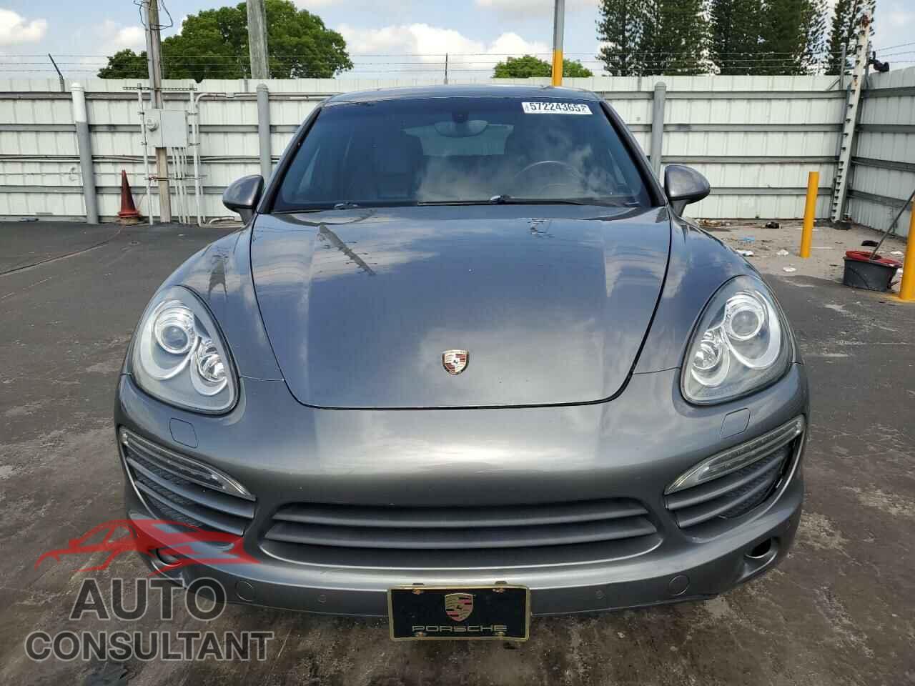 PORSCHE CAYENNE 2012 - WP1AA2A23CLA06115