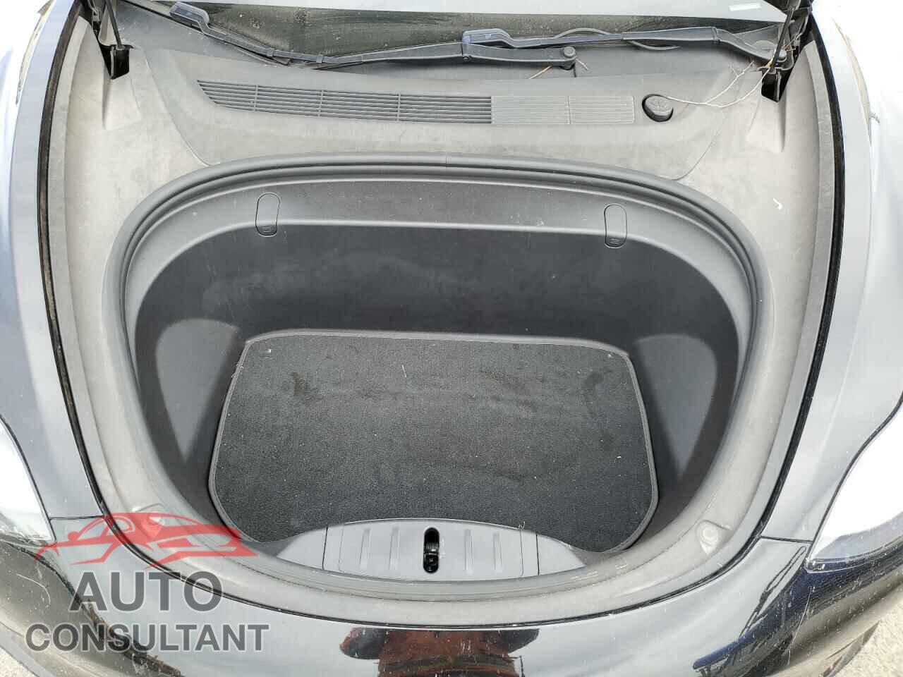 TESLA MODEL 3 2019 - 5YJ3E1EA4KF325244
