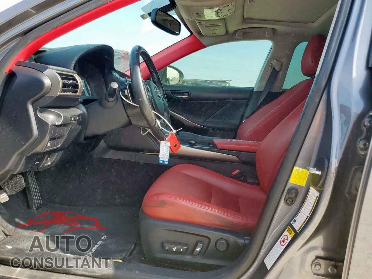 LEXUS IS 2014 - JTHBF1D22E5040114