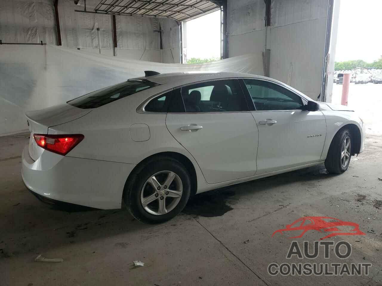 CHEVROLET MALIBU 2020 - 1G1ZB5ST8LF087243