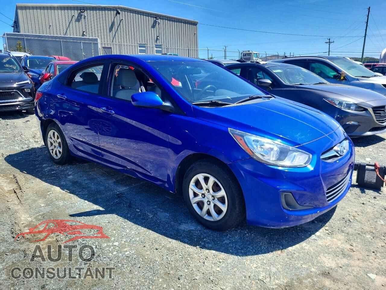 HYUNDAI ACCENT 2014 - KMHCT4AEXEU734713