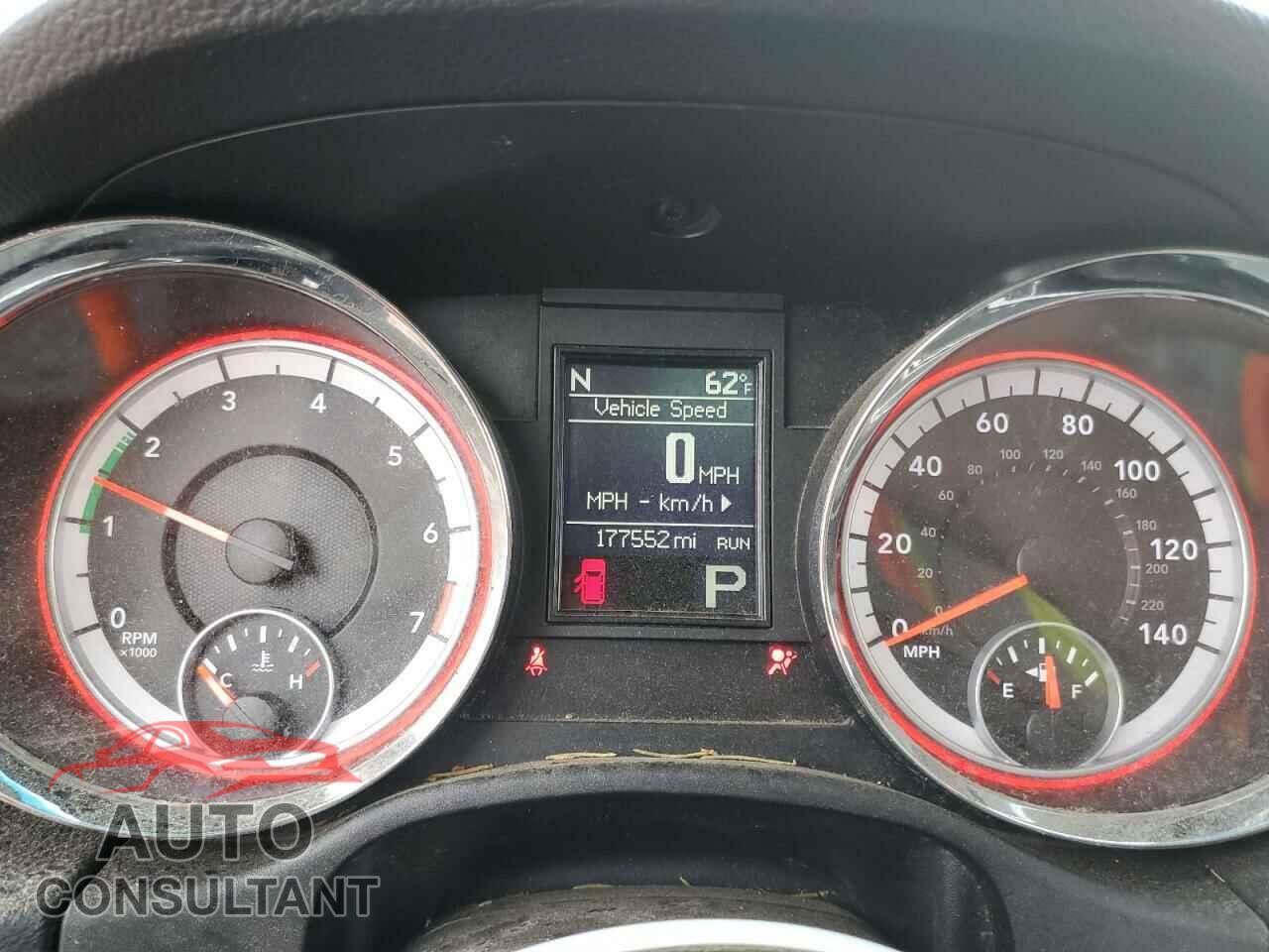 DODGE DURANGO 2012 - 1C4RDJEGXCC322347