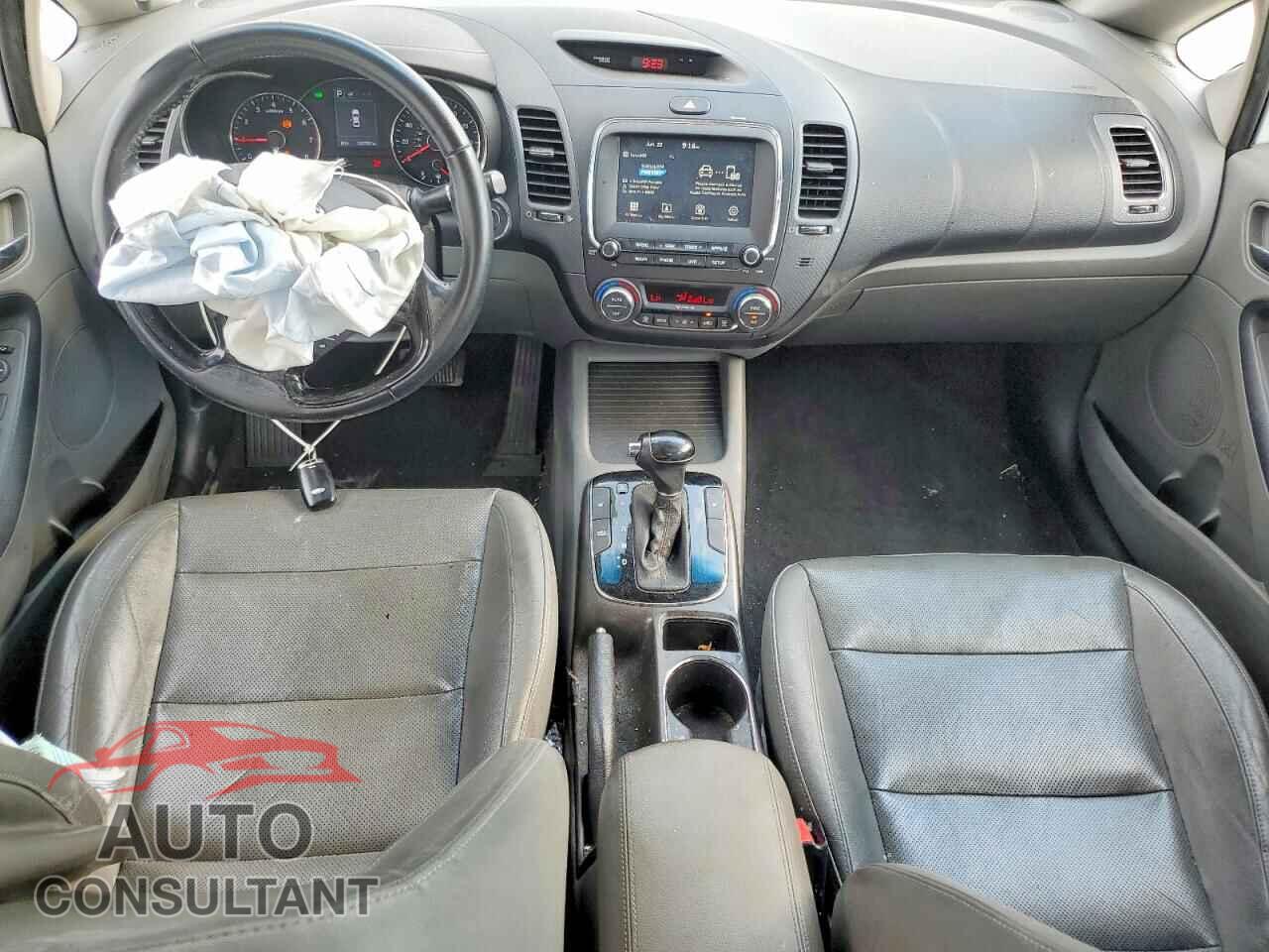KIA FORTE 2017 - 3KPFL4A88HE041248