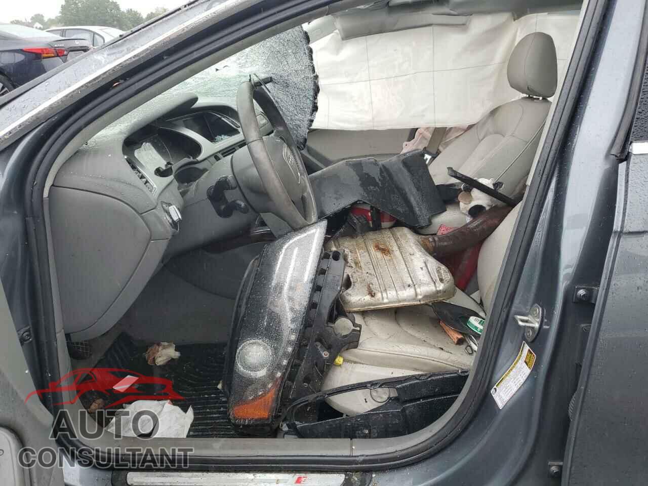 AUDI A4 2012 - WAUHFAFL7CN014829