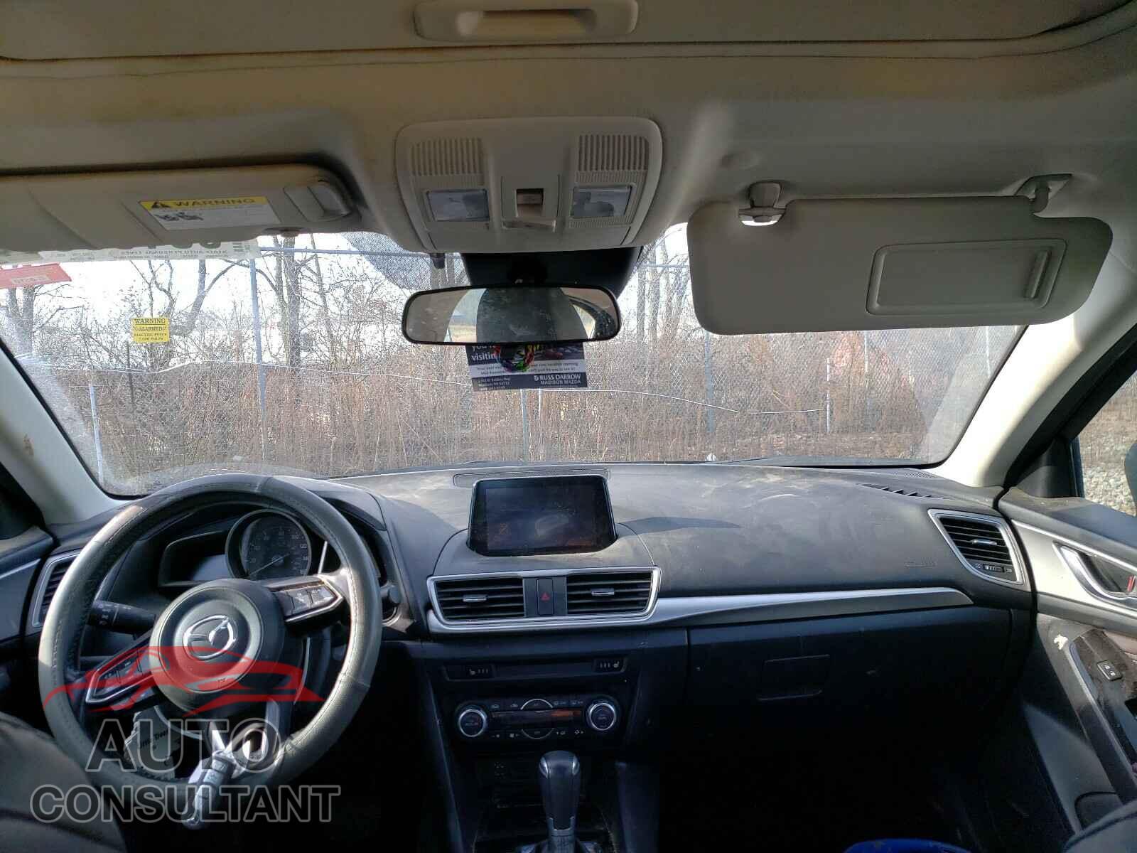 MAZDA 3 2017 - 3MZBN1V7XHM112154
