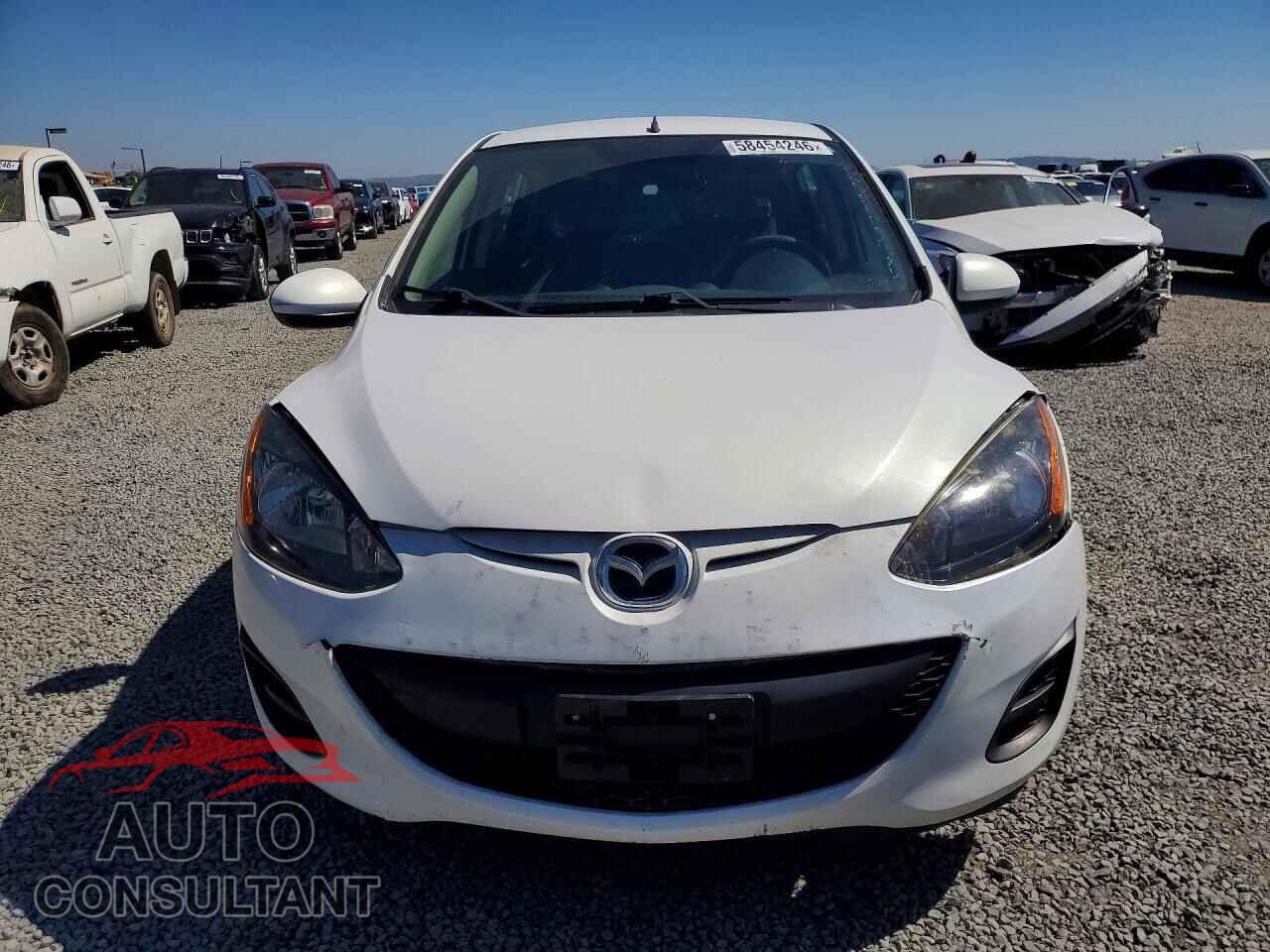 MAZDA 2 2014 - JM1DE1KY2E0183453