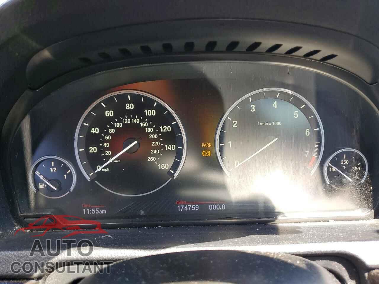 BMW 5 SERIES 2013 - WBASP2C55DC339314