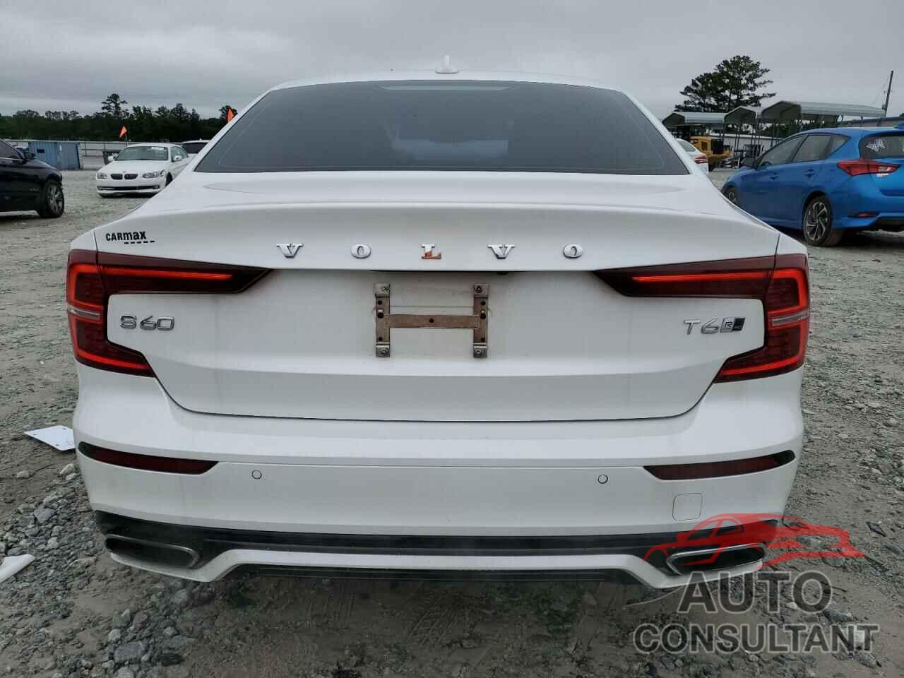 VOLVO S60 2019 - 7JRA22TM2KG013207
