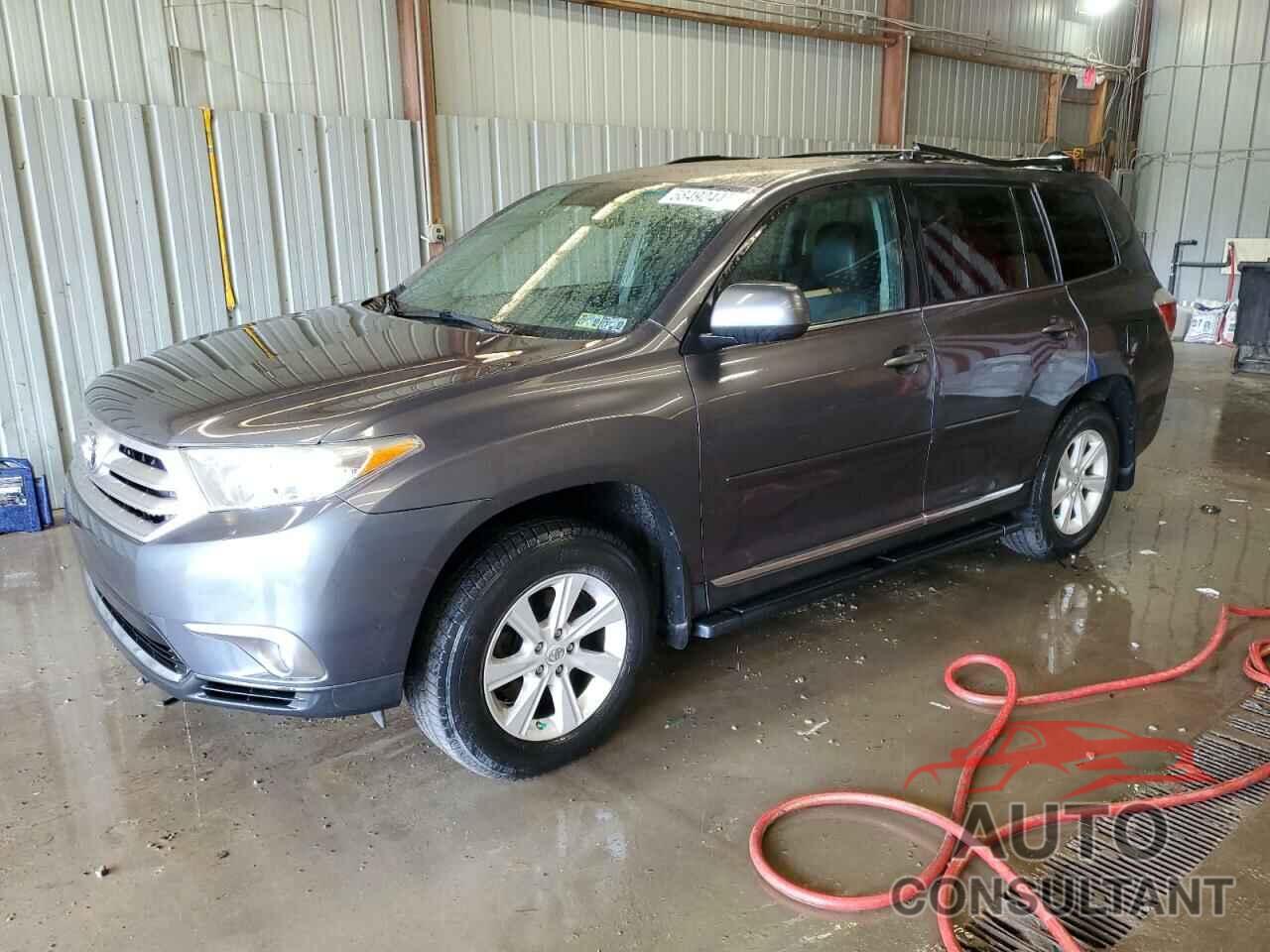 TOYOTA HIGHLANDER 2012 - 5TDBK3EH9CS110128