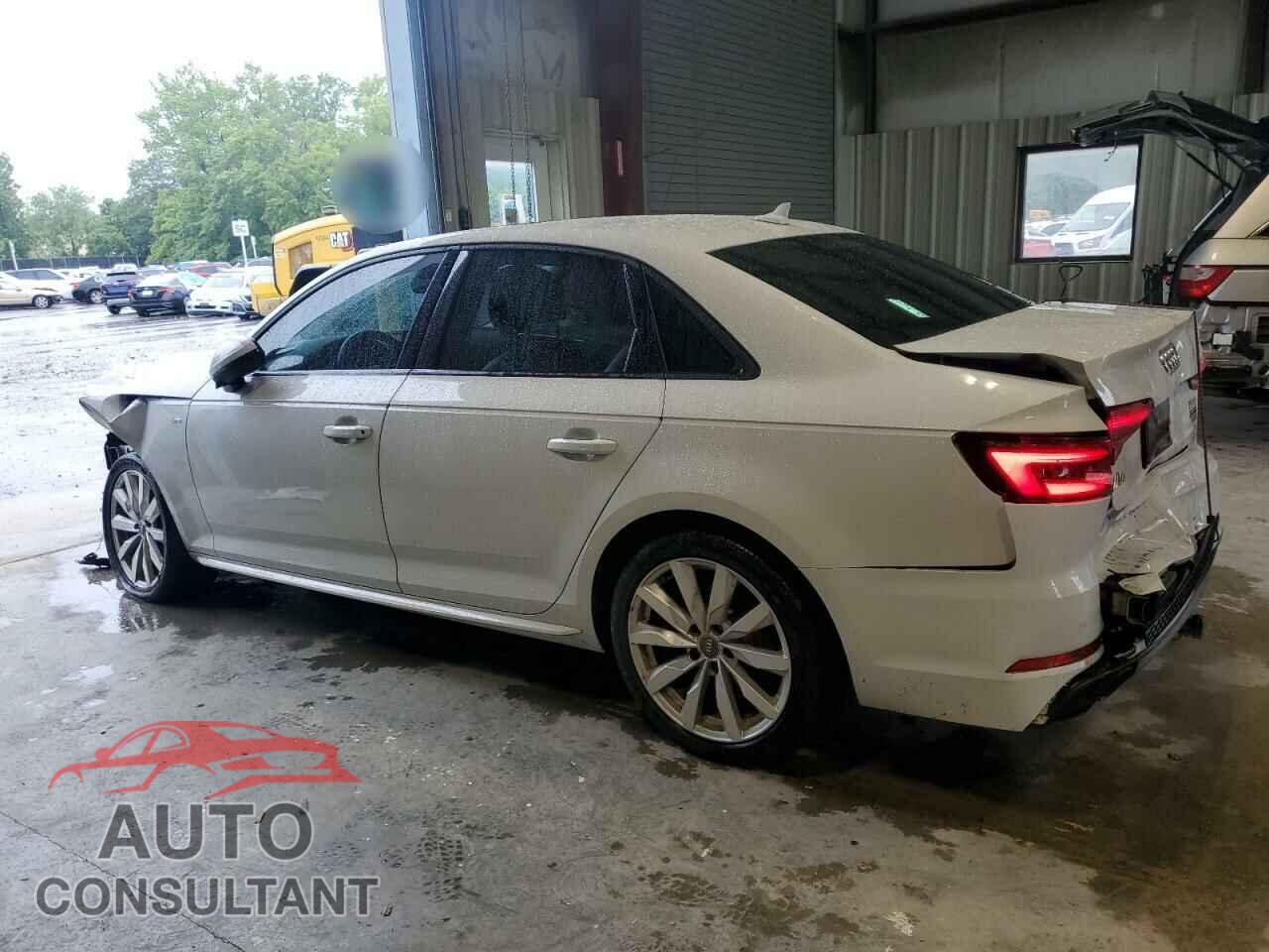 AUDI A4 2018 - WAUKMAF4XJA032203