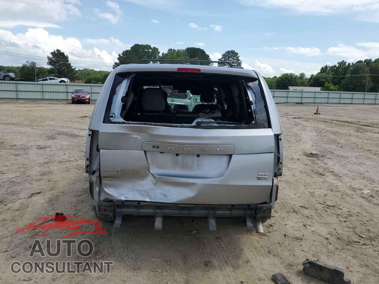 DODGE CARAVAN 2018 - 2C4RDGEG8JR239104