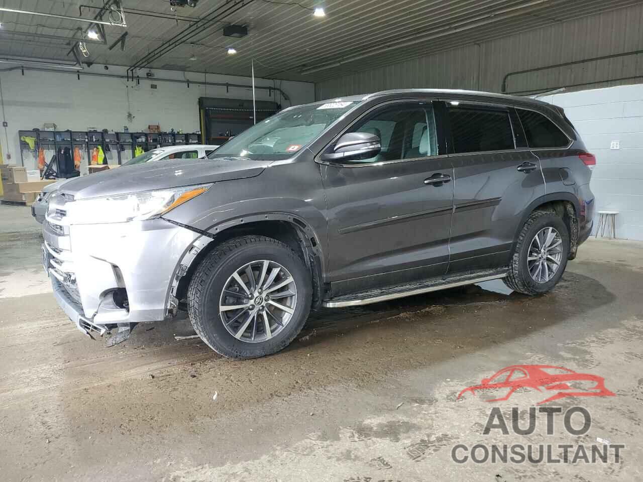 TOYOTA HIGHLANDER 2018 - 5TDJZRFH0JS536618