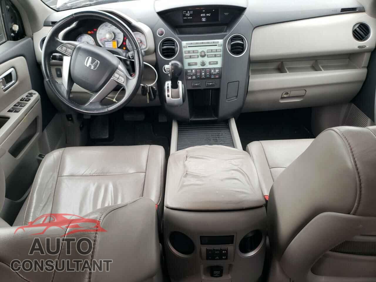 HONDA PILOT 2009 - 5FNYF48599B045302