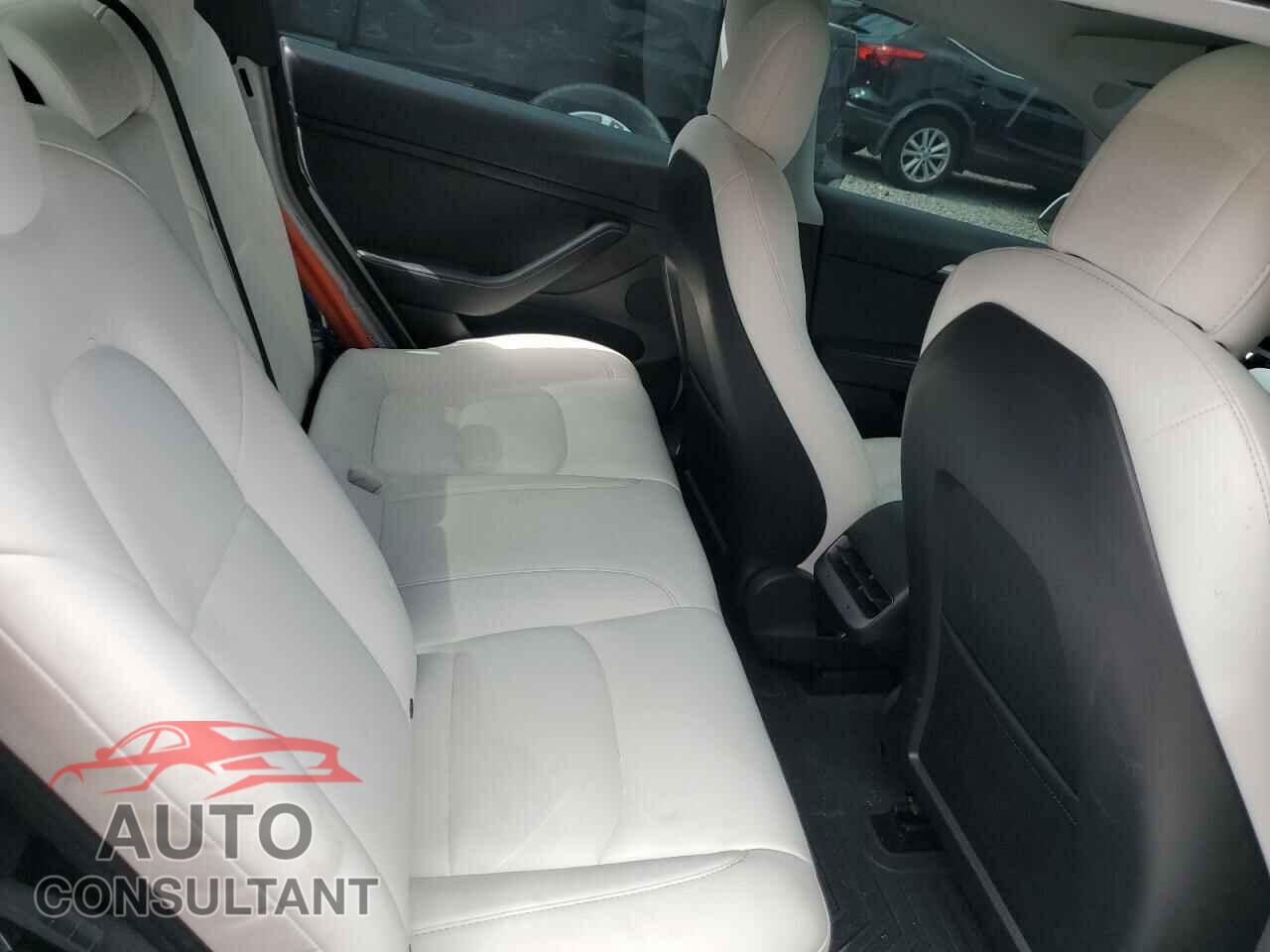 TESLA MODEL 3 2021 - 5YJ3E1EA6MF019097