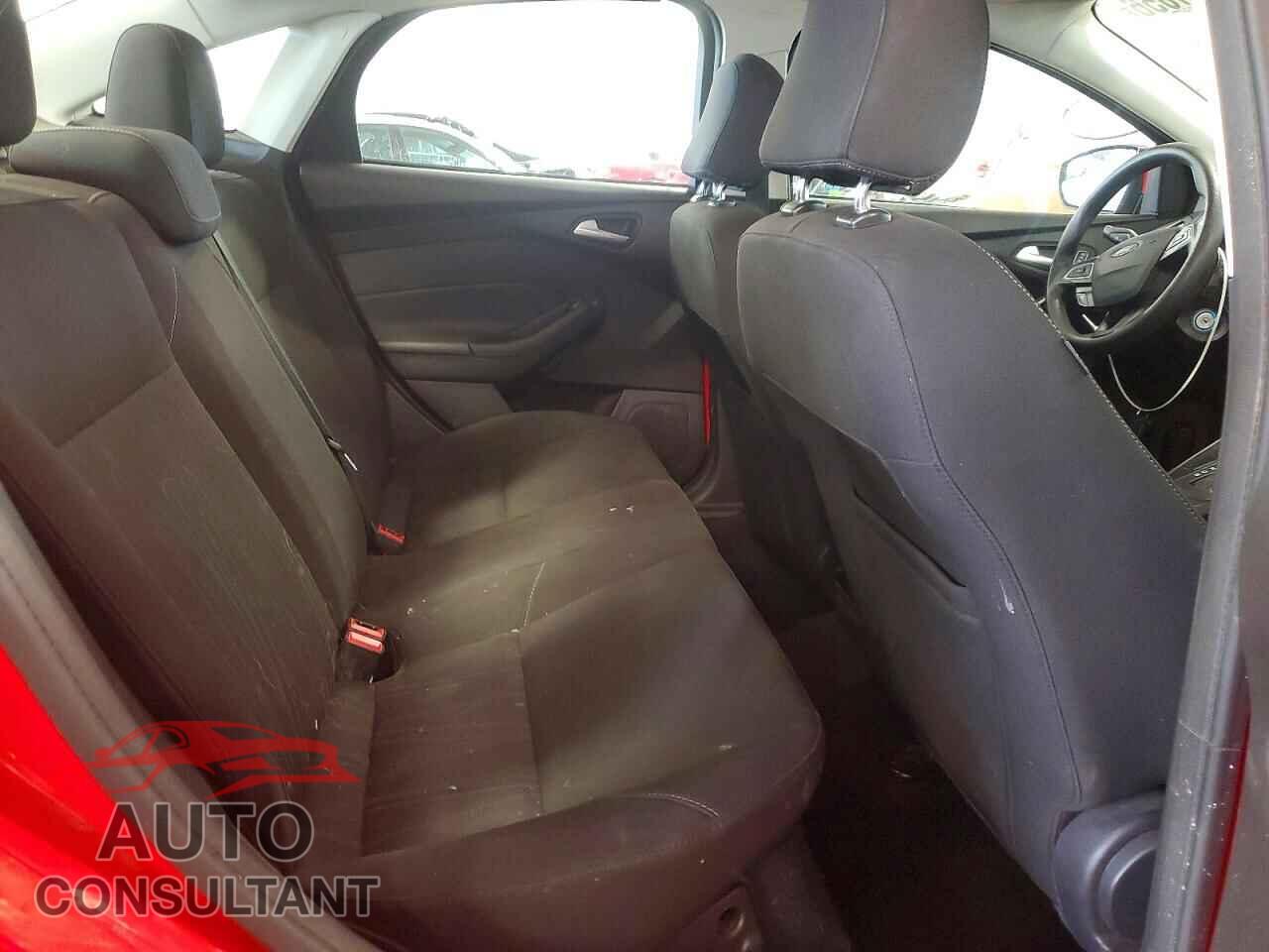 FORD FOCUS 2017 - 1FADP3FE1HL234813