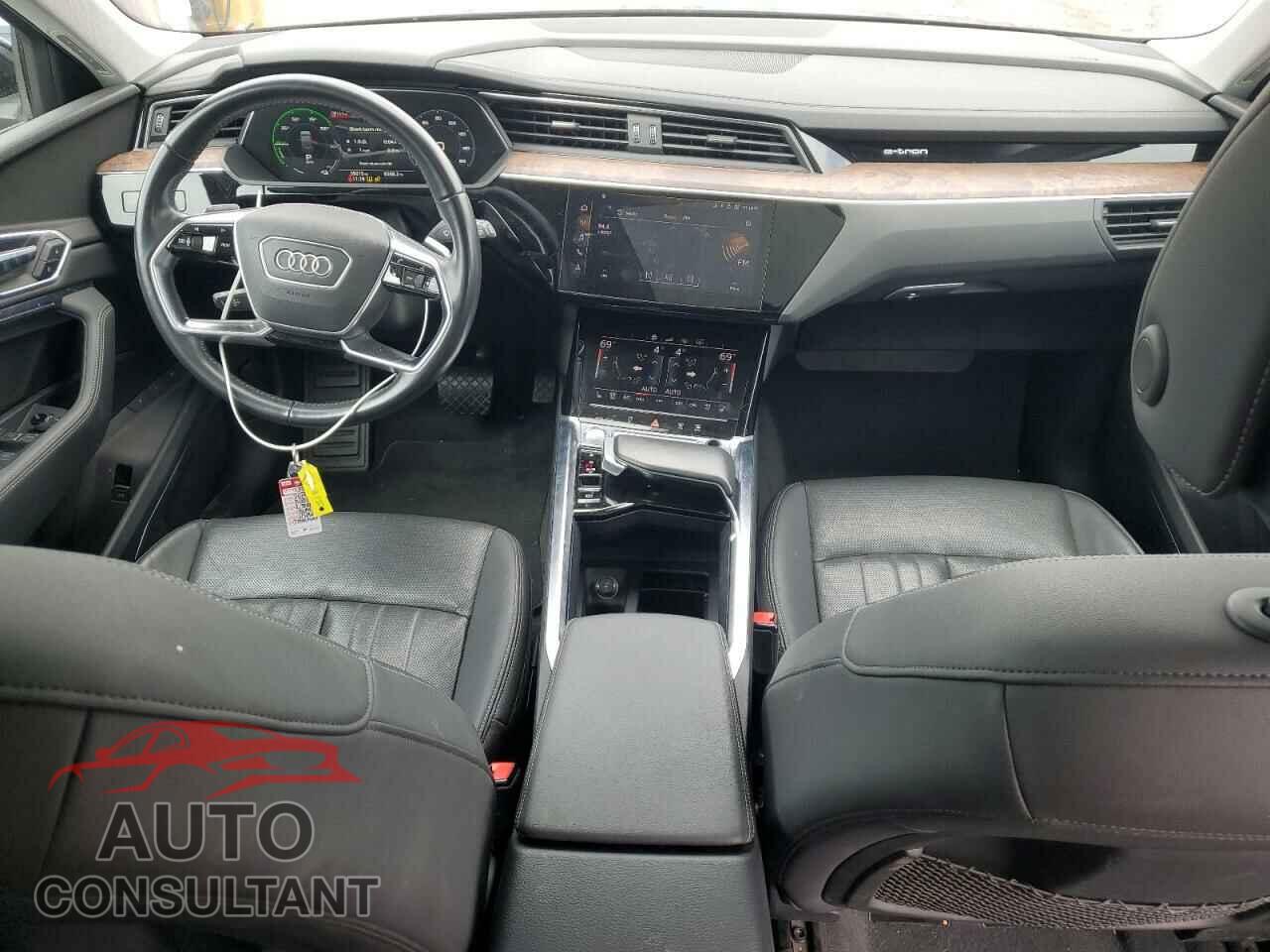 AUDI E-TRON 2019 - WA1LABGE4KB021801